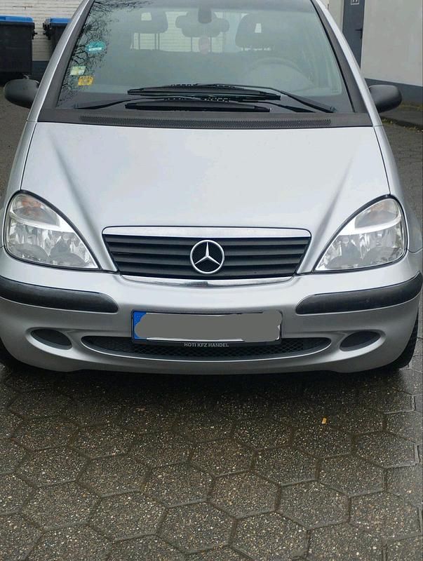 Gebraucht Mercedes A140 80 PS (58 kW) 2002 Silber Van / Kleinbus