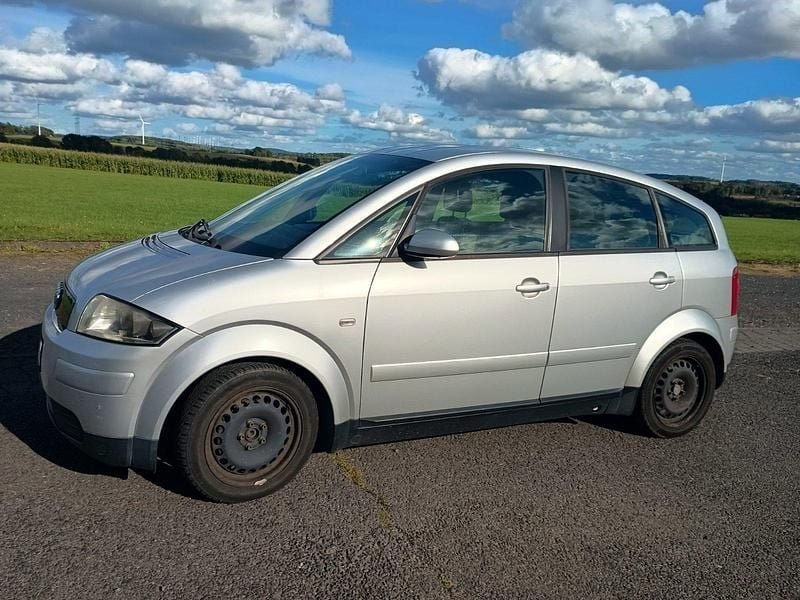 Andere farben Gebraucht 2002 Audi A2 Kleinwagen | 1.300 € (Superpreis) - Bild 1/3