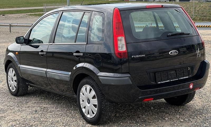 Gebraucht Ford Fusion Fun X 75 PS (55 kW) 2006 Schwarz Kleinwagen