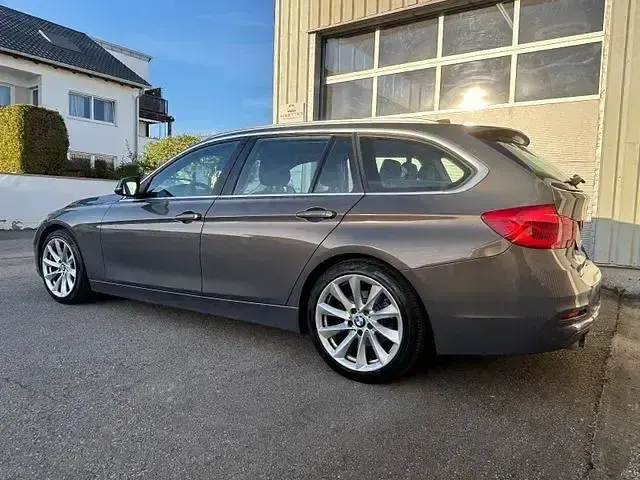 Gebraucht BMW 320 M Sport 184 PS (135 kW) 2016 Braun Kombi