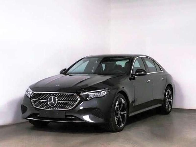 Gebraucht Mercedes E220 Advanced Plus 197 PS (144 kW) 2024 Metalliclack graphitgrau metal Limousine