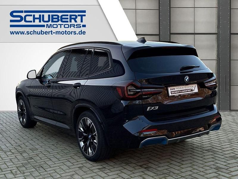 Gebraucht BMW iX3 Impressive 210 kW (286 PS) 2022 Schwarz SUV