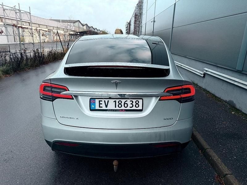 Gebraucht Tesla Model X 397 kW (541 PS) 2018 Silber SUV