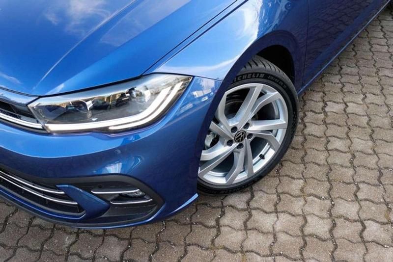 Gebraucht VW Polo Style 95 PS (69 kW) 2024 Reef blue (blau) Limousine