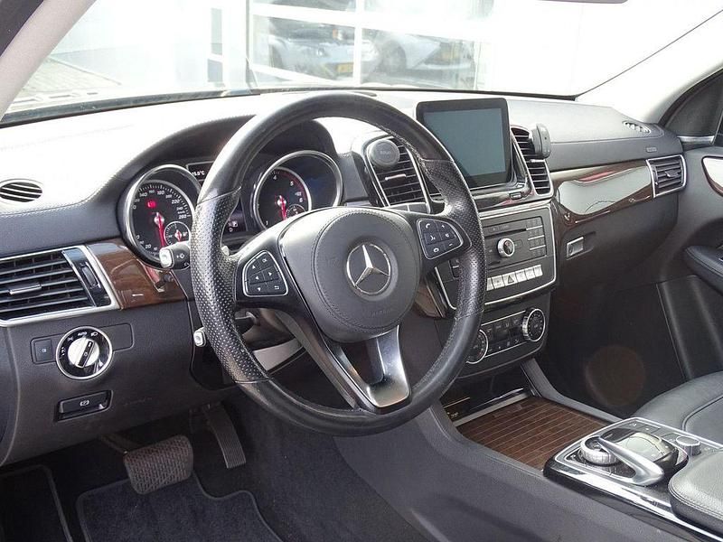 Gebraucht Mercedes GLS350 302 PS (222 kW) 2017 Braun SUV