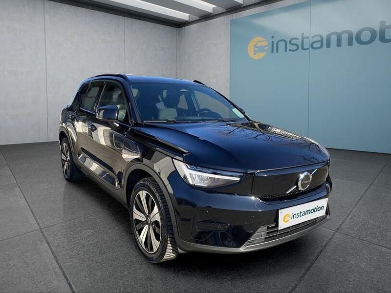 Używany Volvo XC40 169 kW (231 KM) 2022 Czarny SUV