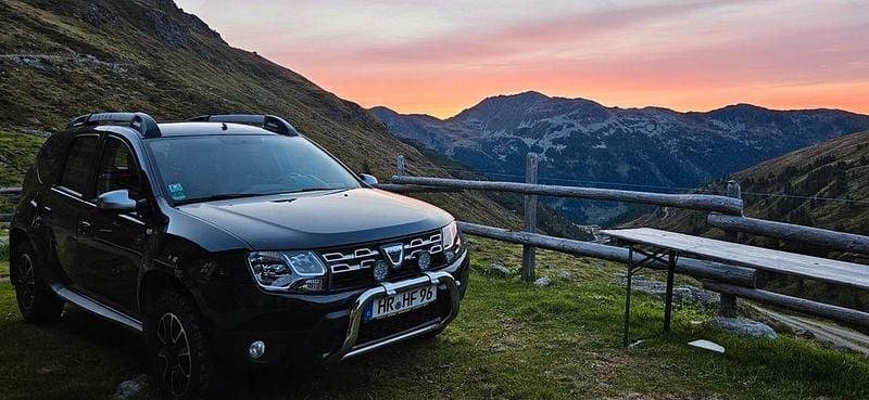 Gebraucht Dacia Duster Prestige 109 PS (80 kW) 2017 Schwarz SUV