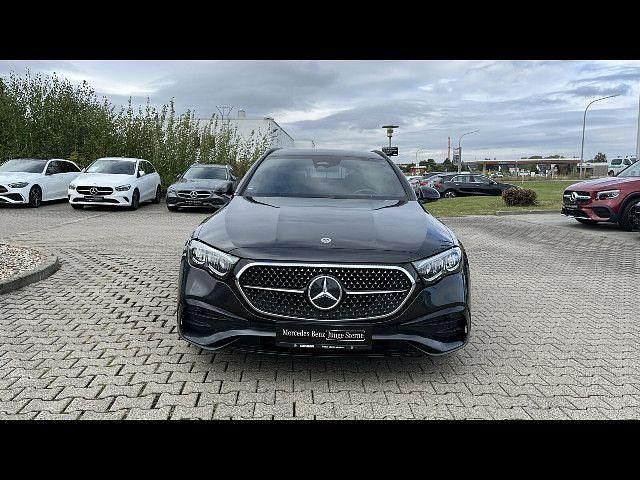 Gebraucht 2024 Mercedes E220 | 51.960 € (Guter Preis) - Bild 1/4
