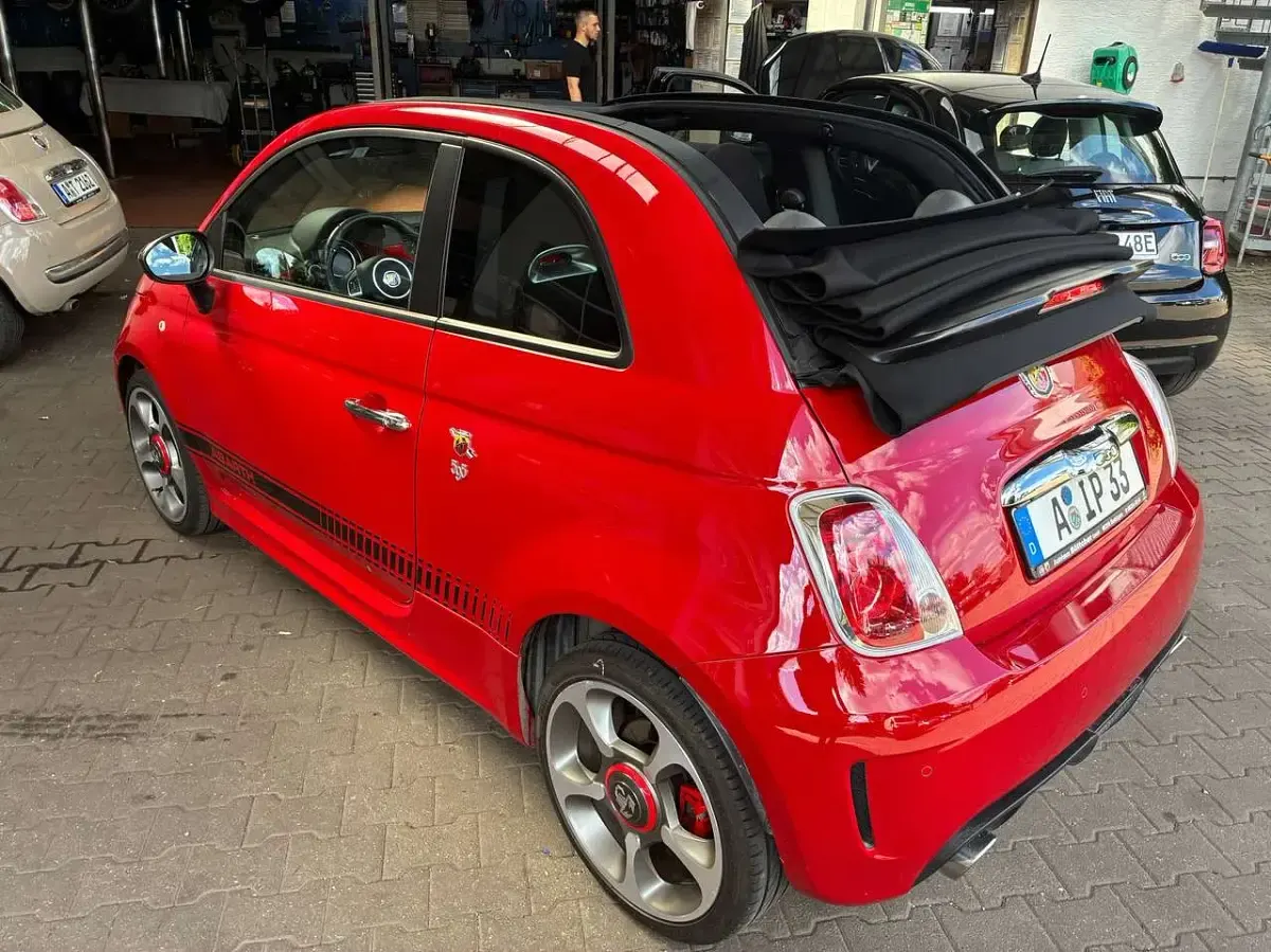 Gebraucht Abarth 595C Custom 140 PS (102 kW) 2015 Colore esterno (rosso corsa) Cabrio
