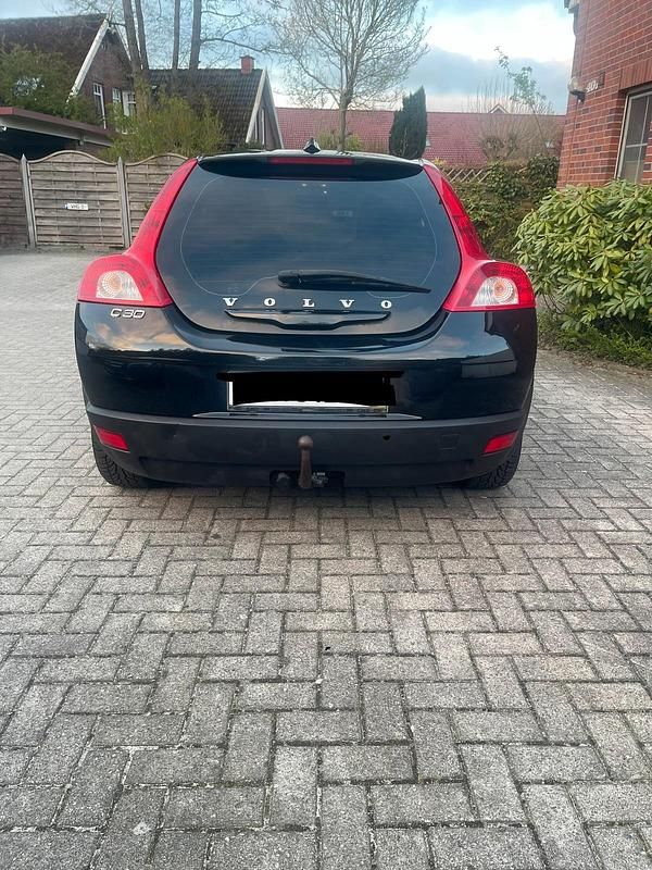 Second-hand Volvo C30 101 CP (74 kW) 2010 Negru Hatchback