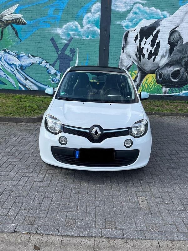 Weiß Gebraucht 2014 Renault Twingo Intens Kleinwagen | 5.400 € (Teuer) - Bild 1/4