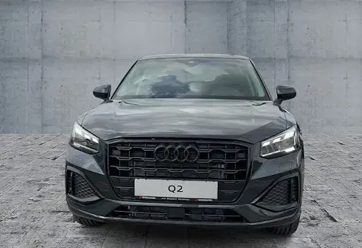 Neu Audi Q2 Advanced Plus 150 PS (110 kW) 2026 Grau SUV
