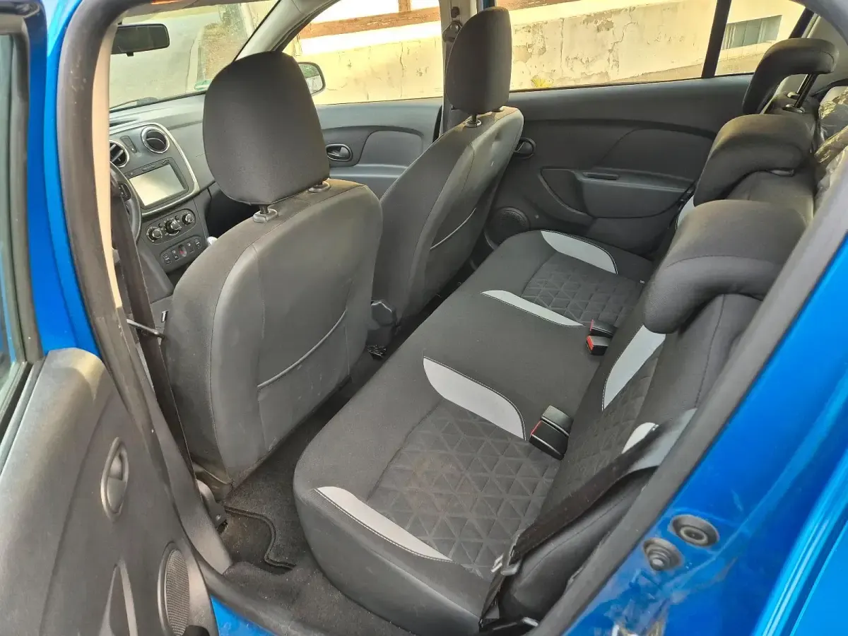 Gebraucht Dacia Sandero Stepway 90 PS (66 kW) 2013 Blau SUV