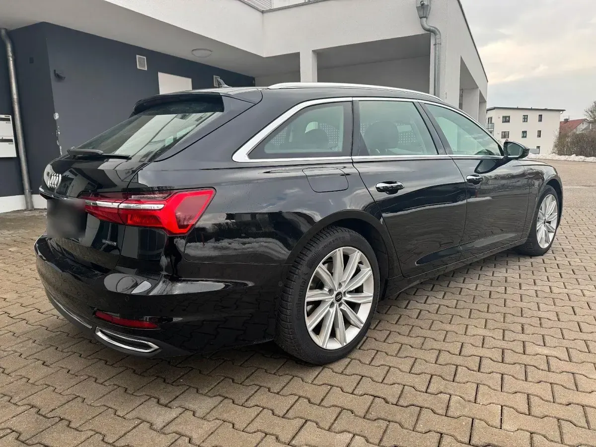 Gebraucht Audi A6 Design 245 PS (180 kW) 2021 Schwarz Kombi