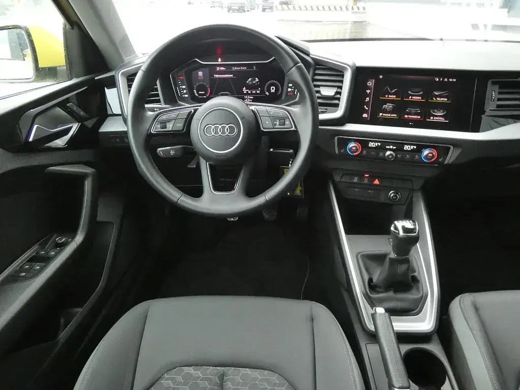 Gebraucht Audi A1 Advanced Plus 110 PS (80 kW) 2022 Pythongelb SUV