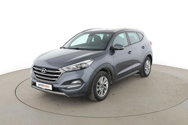 Gebraucht Hyundai Tucson Advantage 177 PS (130 kW) 2016 Grau SUV