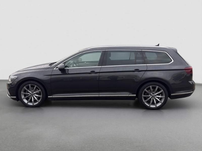Second-hand VW Passat Elegance 200 CP (147 kW) 2021 Gri Break