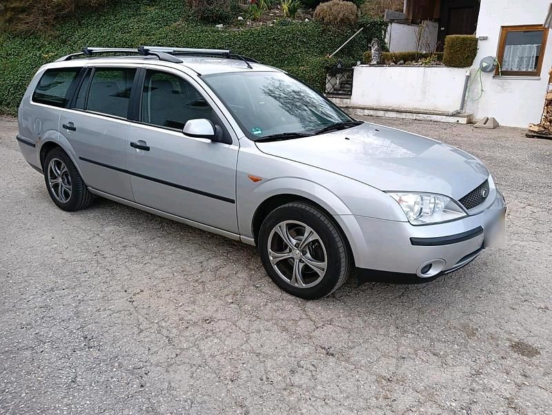 Gebraucht Ford Mondeo 110 PS (80 kW) 2002 Silber Kombi