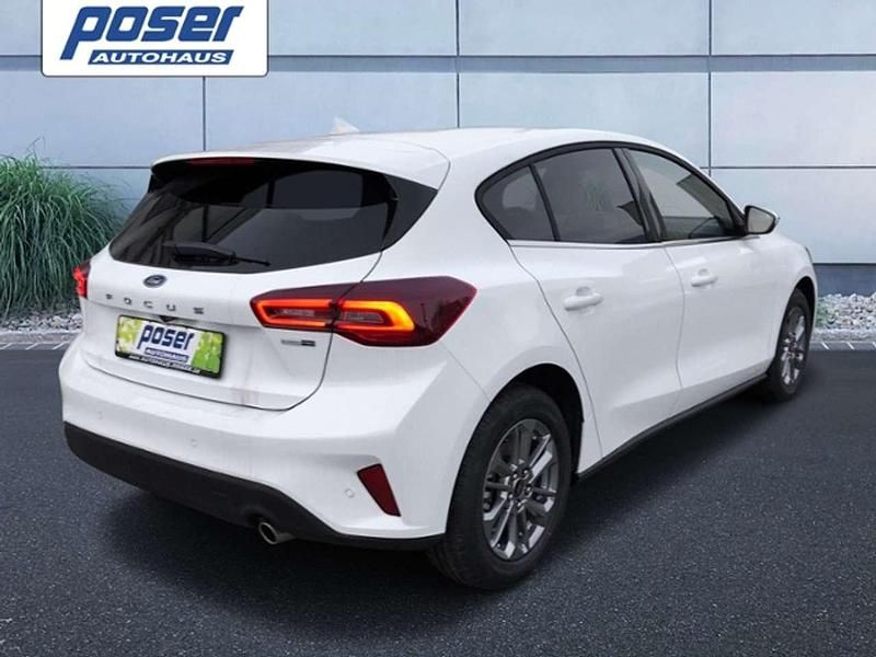 Gebraucht Ford Focus Style 125 PS (91 kW) 2023 Frost weiss Limousine