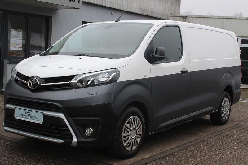 Gebraucht Toyota Proace 122 PS (89 kW) 2020 Weiß Van / Kleinbus