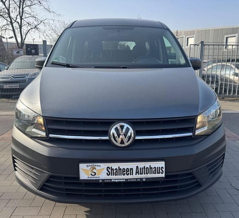Gebraucht VW Caddy Maxi Trendline 150 PS (110 kW) 2019 Grau Van / Kleinbus