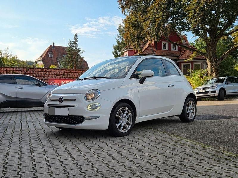 Weiß Gebraucht 2016 Fiat 500 Lounge Kleinwagen | 7.290 € (Fairer Preis) - Bild 1/4