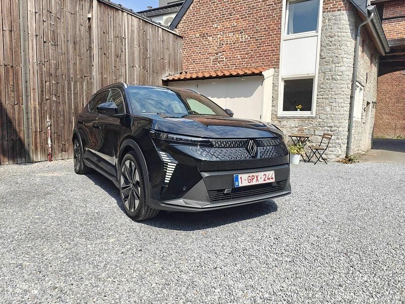 Gebraucht Renault Scenic E-Tech Techno 161 kW (220 PS) 2024 Schwarz SUV