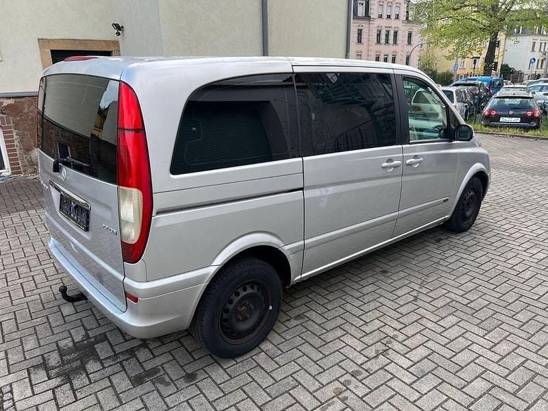 Gebraucht Mercedes Viano 150 PS (110 kW) 2006 Silber Van / Kleinbus