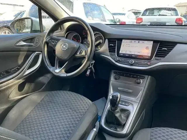 Gebraucht Opel Astra Business 110 PS (80 kW) 2019 Silber Kombi