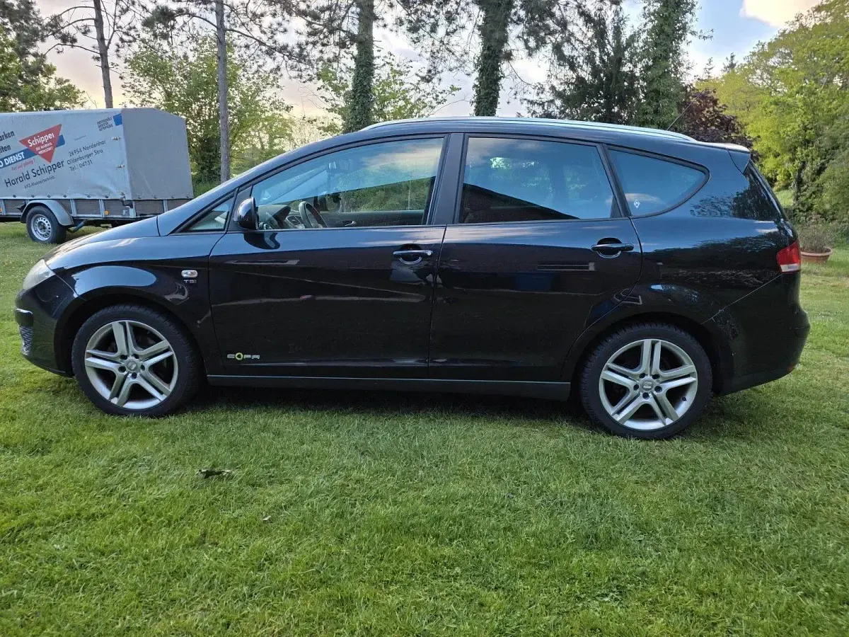 Gebraucht Seat Altea Copa 105 PS (77 kW) 2012 Schwarz Van / Kleinbus