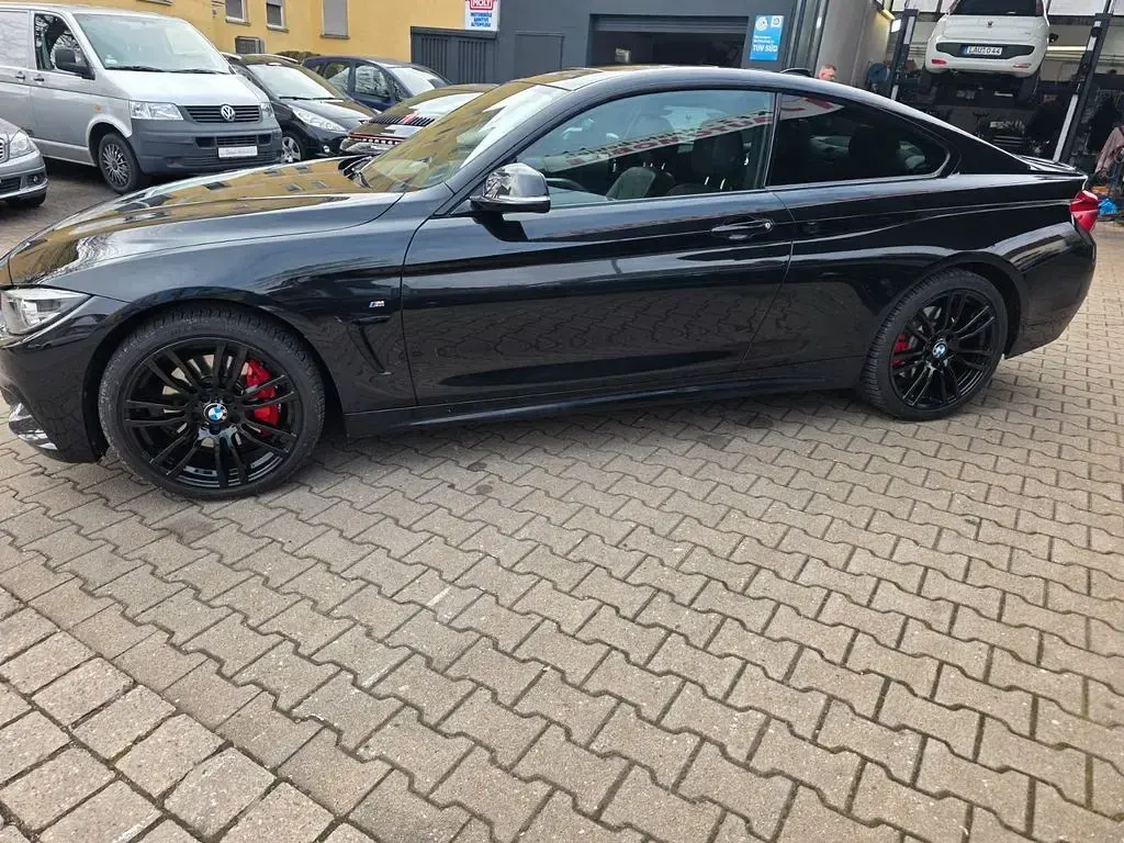 Gebraucht BMW 440 Gran Coupé M Sport 326 PS (239 kW) 2019 Schwarz Coupé