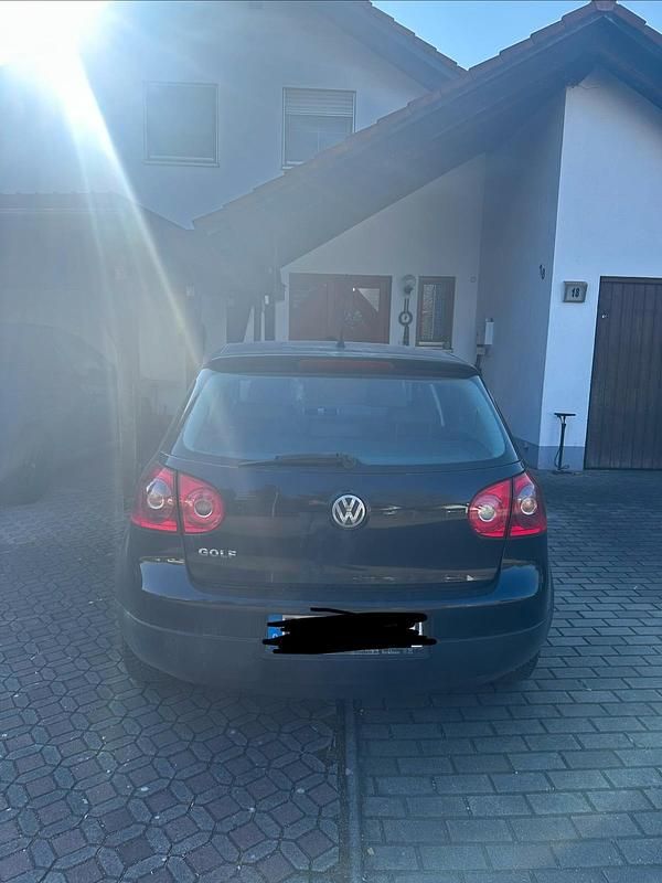 Gebraucht VW Golf V 100 PS (73 kW) 2006 Schwarz Kleinwagen