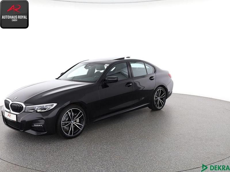 Black sapphire Gebraucht 2022 BMW 330 M Sport Limousine | 40.880 € (Fairer Preis) - Bild 1/4