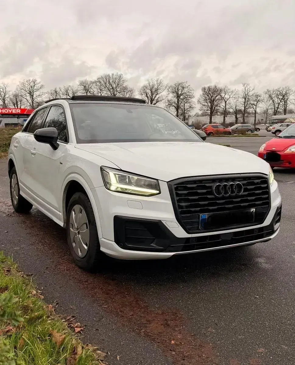 Gebraucht Audi Q2 Ambiente 116 PS (85 kW) 2019 Weiß SUV