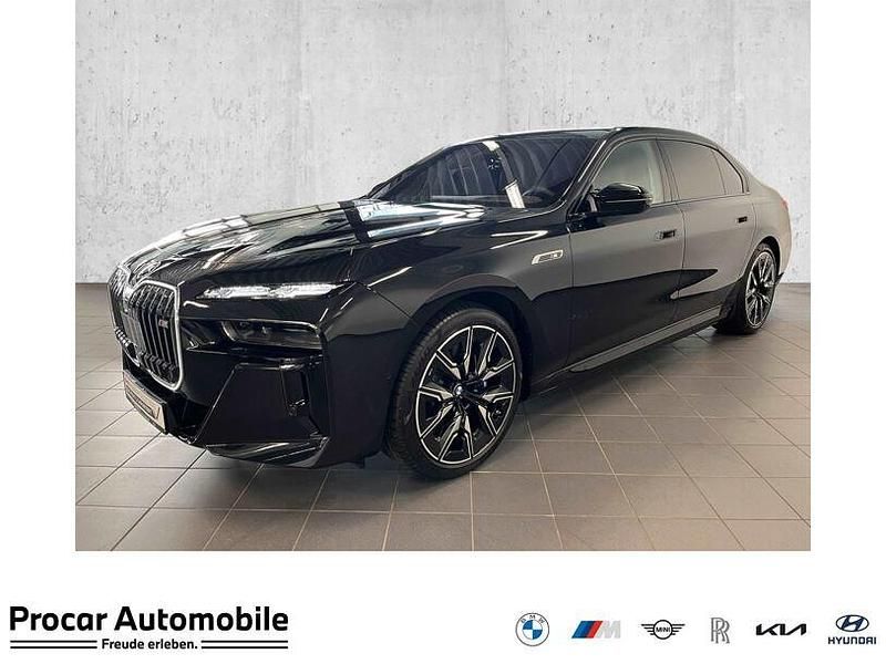 Gebraucht BMW i7 M Sport 484 kW (659 PS) 2024 Schwarz Limousine