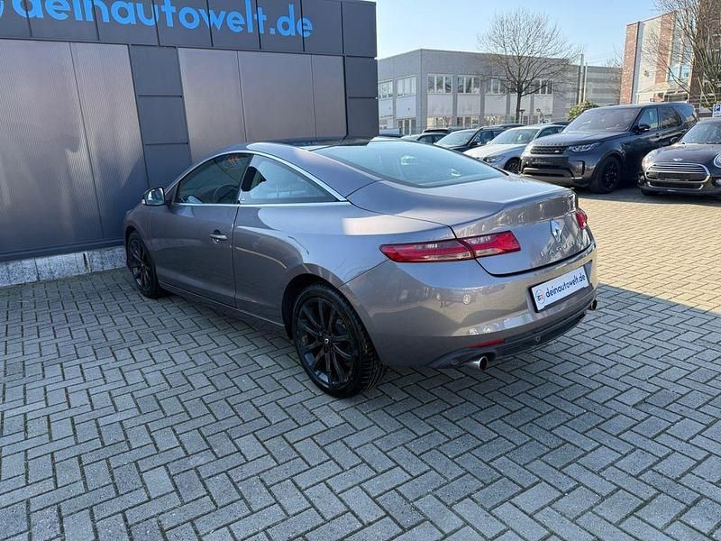 Używany Renault Laguna III 241 KM (177 kW) 2012 Szary Coupe