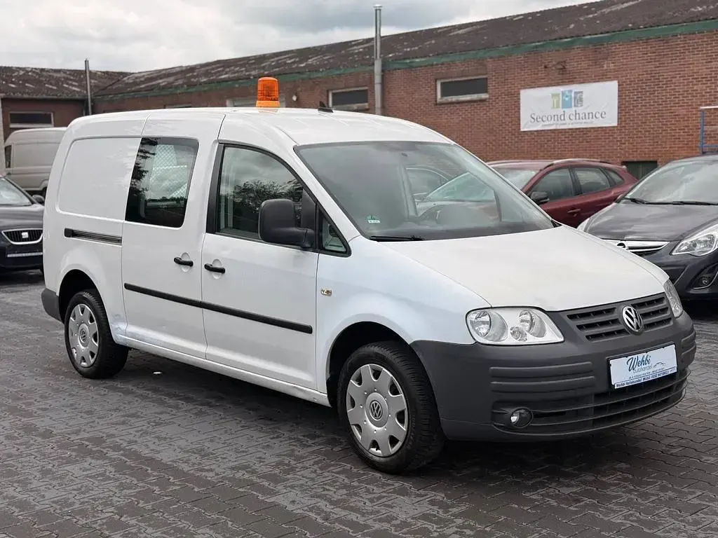 Używany VW Caddy 109 KM (80 kW) 2010 Biały Minivan
