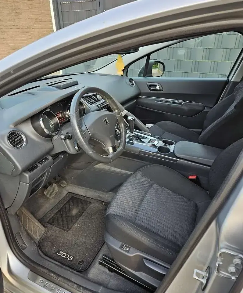 Gebraucht Peugeot 3008 Premium 156 PS (114 kW) 2010 Silber Kombi