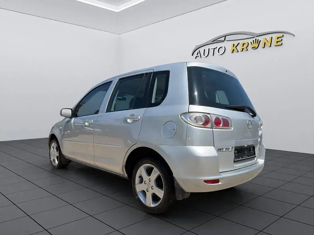 Gebraucht Mazda 2 Active 80 PS (58 kW) 2006 Silber Kleinwagen