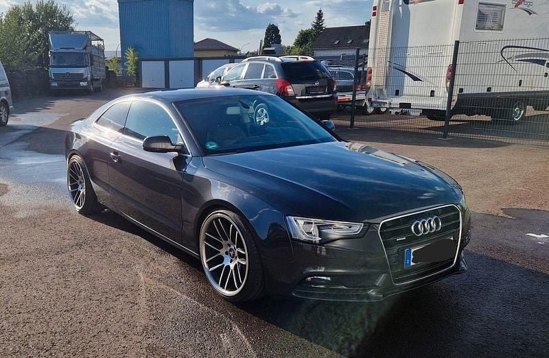 Schwarz Gebraucht 2013 Audi A5 Coupé | 12.550 € (Teuer) - Bild 1/4