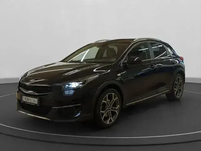 Gebraucht Kia XCeed Vision 140 PS (102 kW) 2019 Schwarz SUV