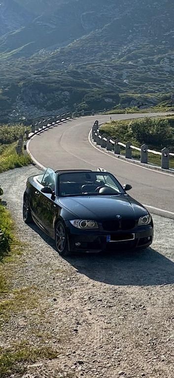 Gebraucht BMW 125 Cabriolet M Sport 218 PS (160 kW) 2008 Schwarz Cabrio