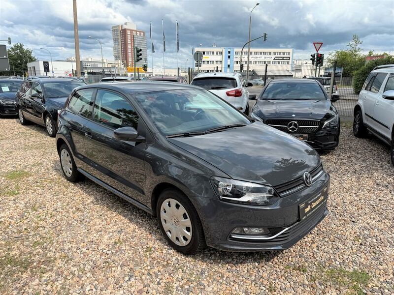 Grau Gebraucht 2016 VW Polo Highline Kleinwagen | 3.800 € (Fairer Preis) - Bild 1/4
