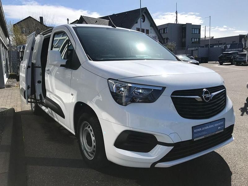 Gebraucht Opel Combo 110 PS (80 kW) 2021 Jade weiss/arktis weiss Van / Kleinbus
