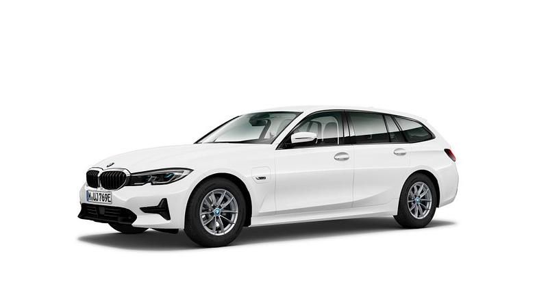 Gebraucht 2022 BMW 330 Shadowline | 32.490 € (Superpreis) - Bild 1/3