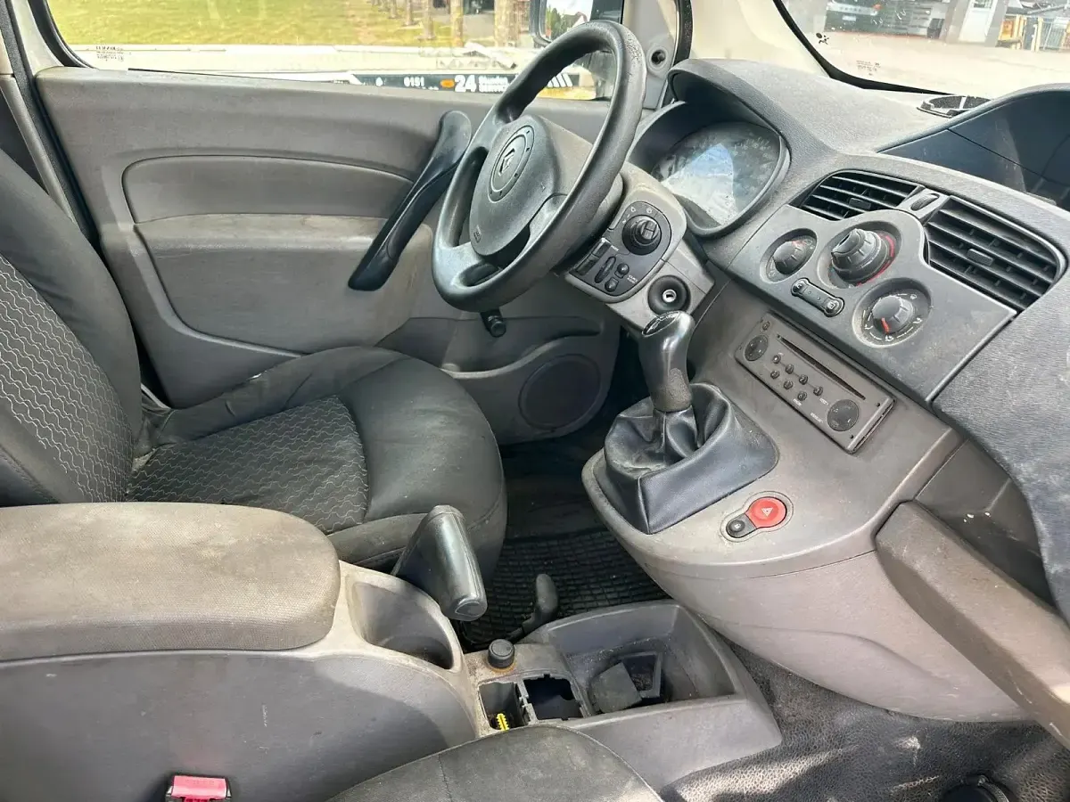 Gebraucht Renault Kangoo 86 PS (63 kW) 2009 Weiß Kombi