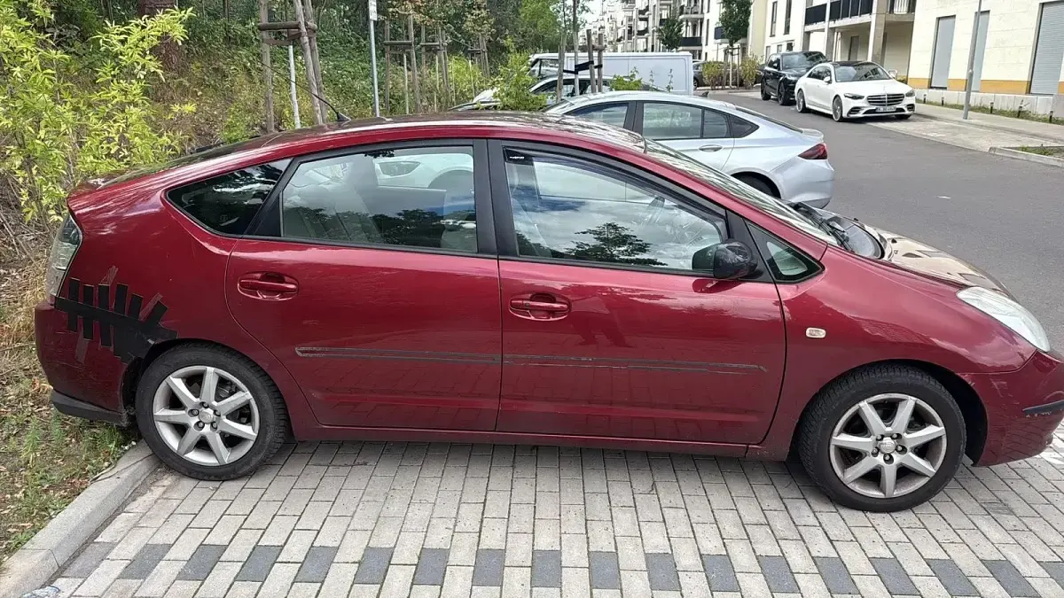 Gebraucht Toyota Prius 113 PS (83 kW) 2005 Kleinwagen