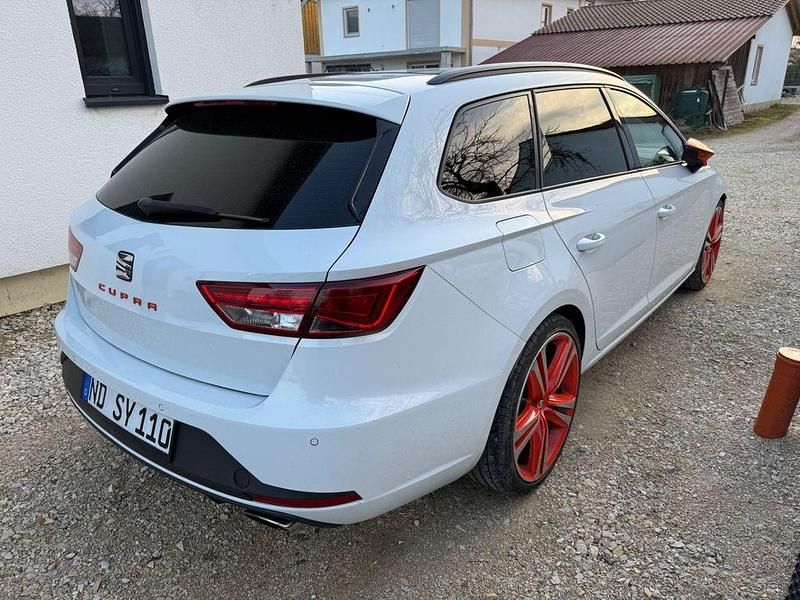 Gebraucht Seat Leon ST CUPRA 280 PS (205 kW) 2015 Weiß Kombi