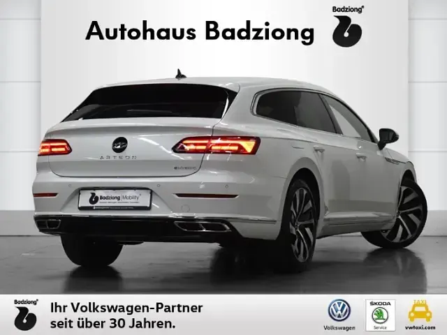 Gebraucht VW Arteon R-line 218 PS (160 kW) 2022 Weiss Kombi
