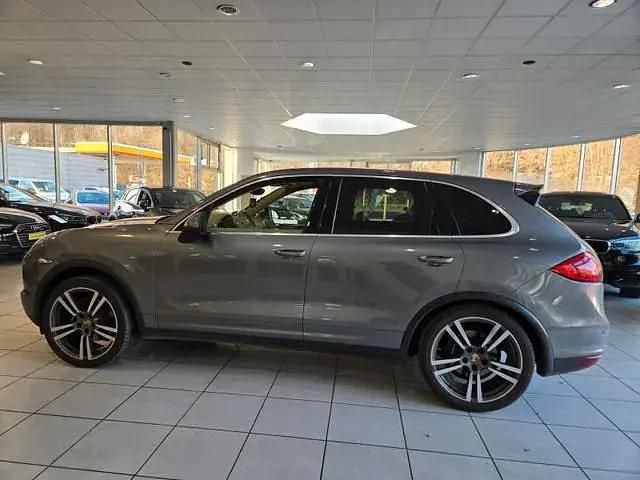 Second-hand Porsche Cayenne 245 CP (180 kW) 2013 Gri SUV